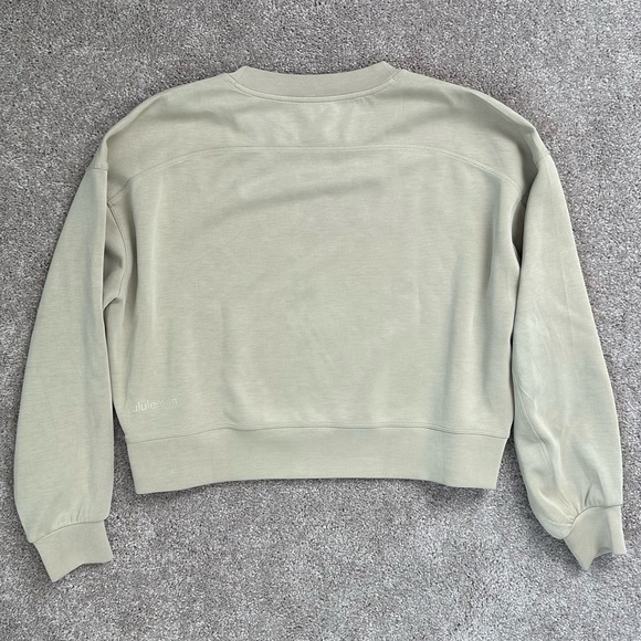 Lululemon Perfectly Oversized Cropped Crew Sweatshirt Softstreme Trench Tan Sz 8 - Picture 5 of 5